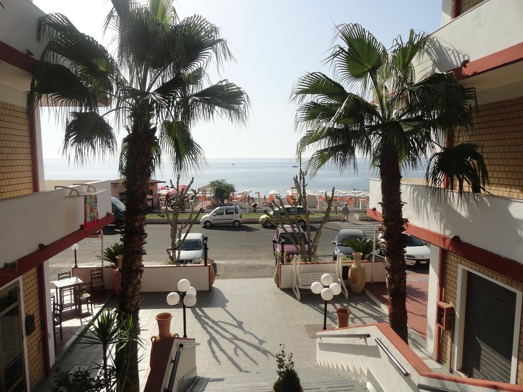 Hotel Miramare Cirò Marina Extérieur photo