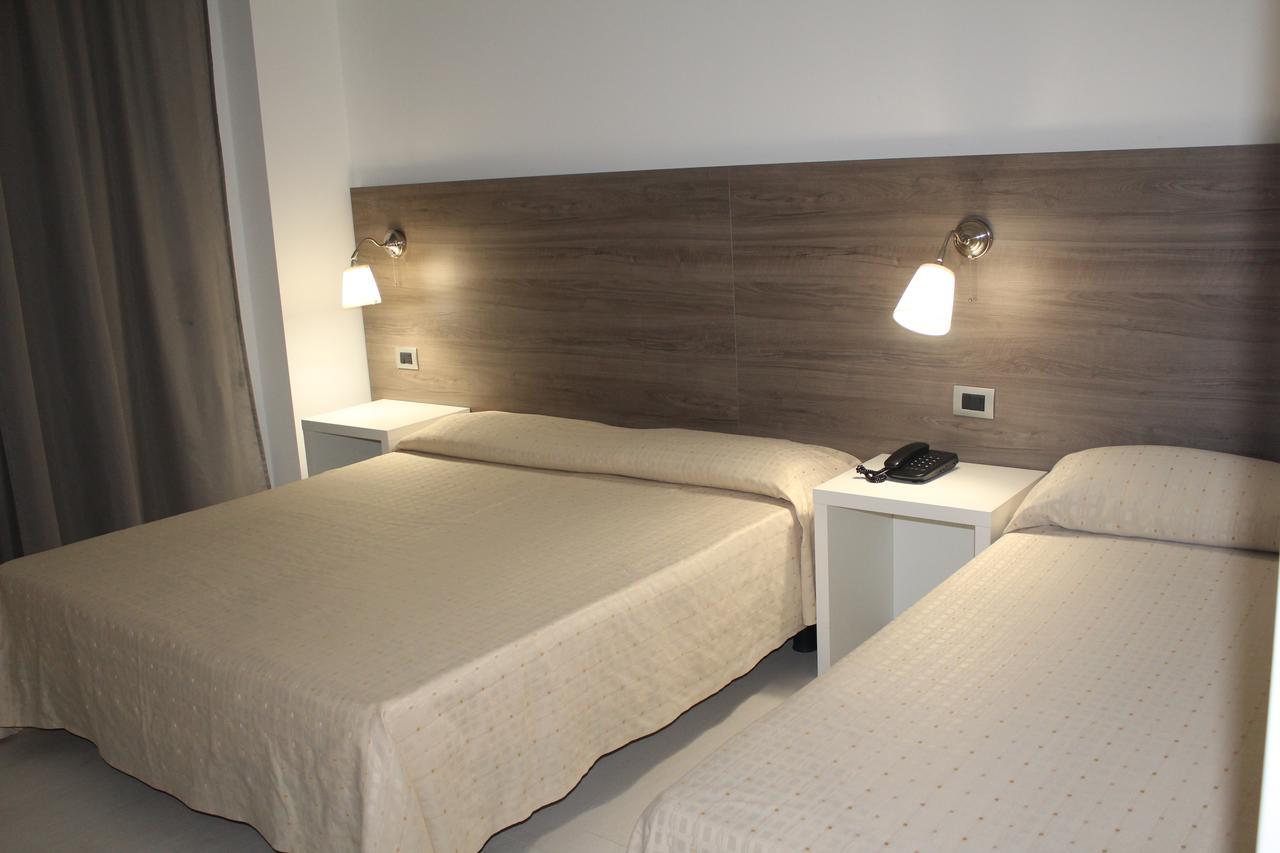 Hotel Miramare Cirò Marina Extérieur photo